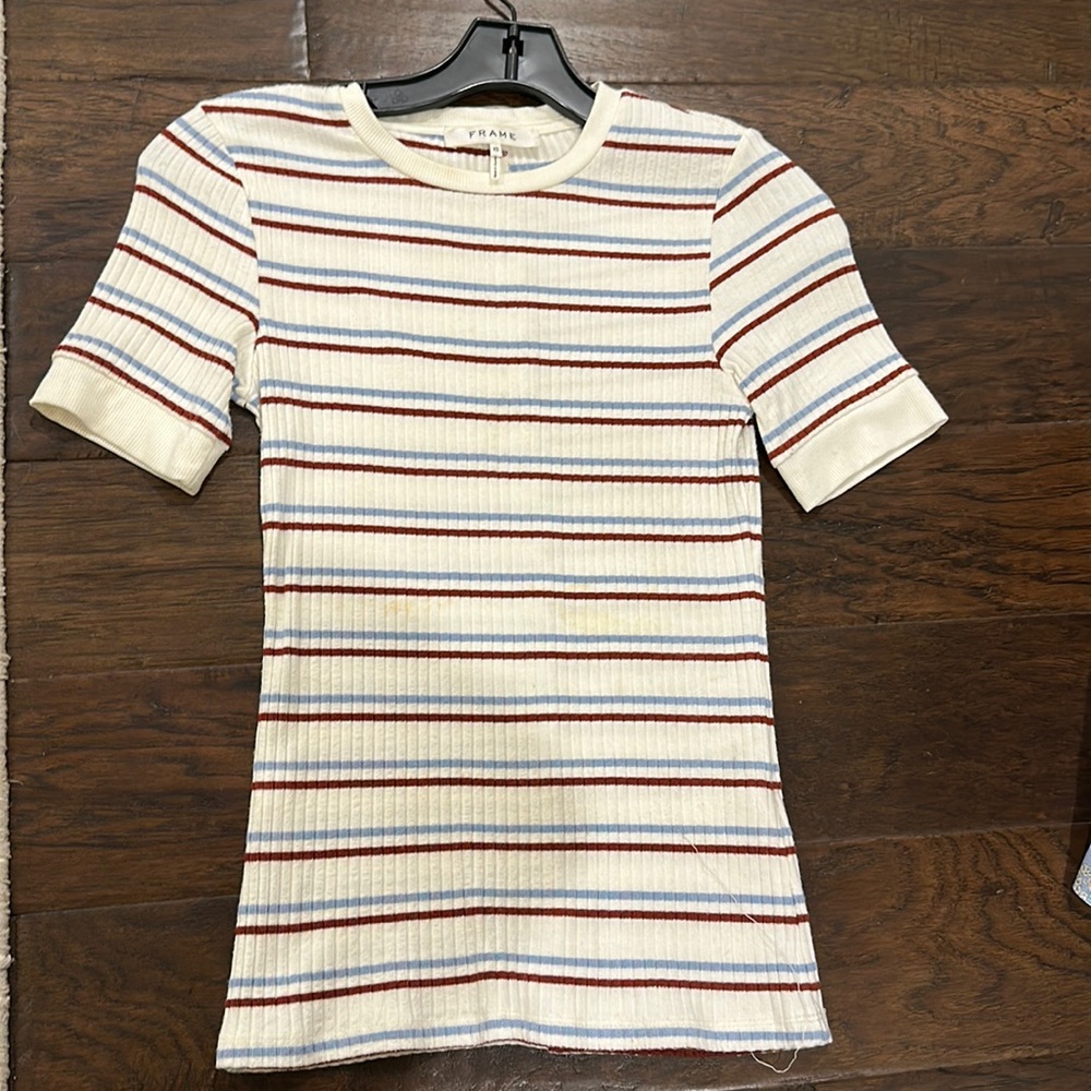 Frame fitted short sleeved tee